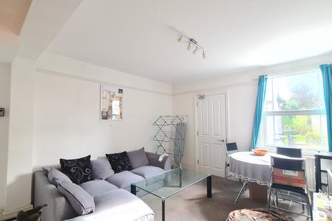 1 bedroom retirement property to rent, 19 Dapdune Road, Guildford, Surrey, GU1