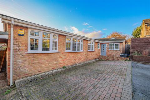 4 bedroom detached house for sale, Parkhill Road, Hemel Hempstead, HP1