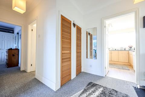 5 Boundary Road, Sutton Coldfield, B74 2JH