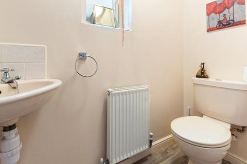 64 Pinewood Close, Scunthorpe, DN16 3FB