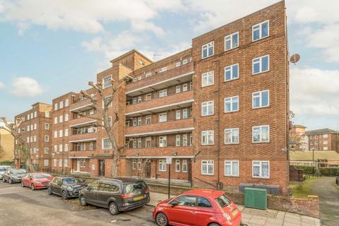 3 bedroom flat for sale, Goldsmiths Row, London E2