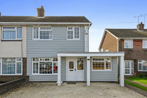27 Anchor Road, Tiptree, Colchester, CO5 0AP
