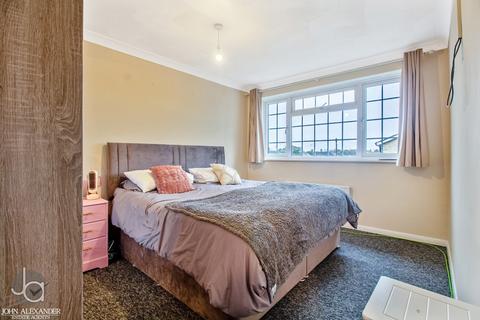 27 Anchor Road, Tiptree, Colchester, CO5 0AP