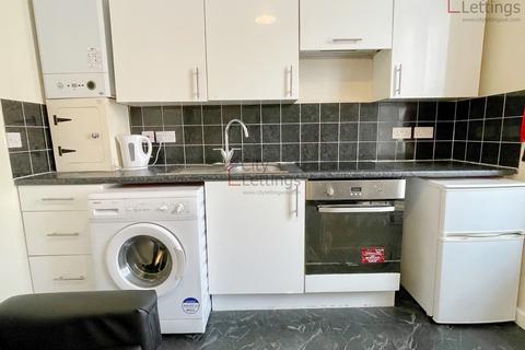 1 bedroom flat to rent, Burns Street, Nottingham