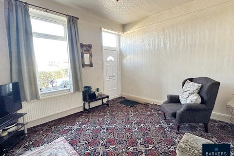 2 bedroom terraced house for sale, Bradford Road, Birkenshaw