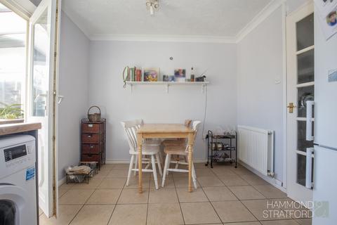 54 Keeling Way, Attleborough, NR17 1YF