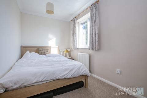 54 Keeling Way, Attleborough, NR17 1YF