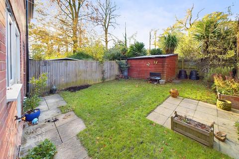 4 bedroom semi-detached house for sale, Kevill Davis Drive, Little Plumstead, Norwich