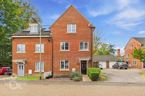 undefined, Kevill Davis Drive, Little Plumstead, Norwich