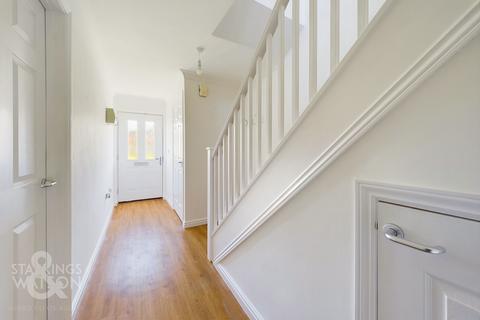 2 bedroom terraced house for sale, Kevill Davis Drive, Little Plumstead, Norwich