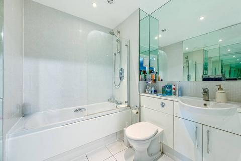 1 bedroom flat for sale, Lock House, Camden Town, London, NW1