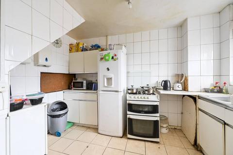 2 bedroom flat for sale, Lodore Street, E14, Poplar, London, E14