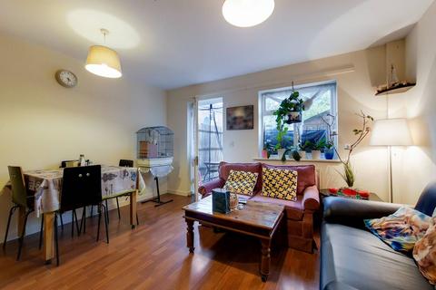 undefined, Southampton Way, Peckham, London, SE5