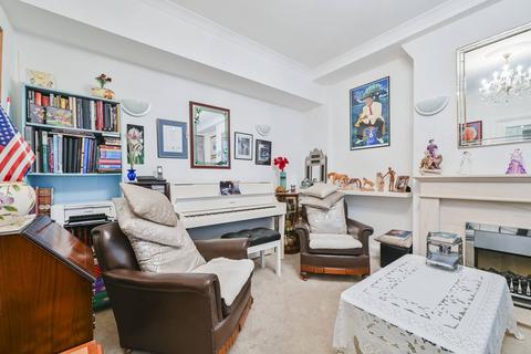 2 bedroom flat for sale, Boswell Street,, Bloomsbury, London, WC1N