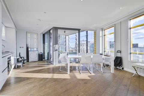 2 bedroom flat for sale, Central St Giles Piazza, Holborn, London, WC2H