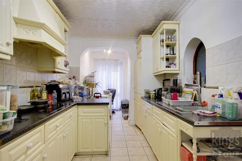 3 bedroom terraced house for sale, Warwick Road, Edmonton, N18