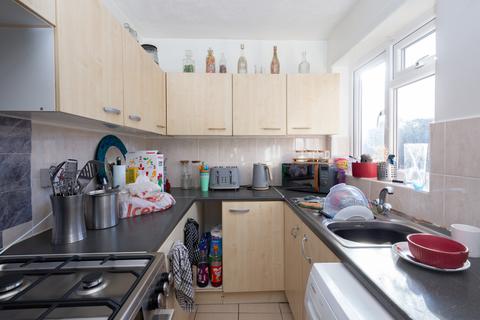 2 bedroom flat for sale, Buckingham Road, Swinton M27