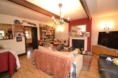 2 bedroom terraced house for sale, Thackley, Thackley BD10