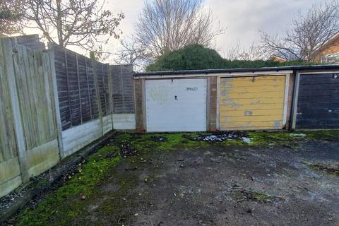 Garage for sale, Garage 14, Eastfield Drive, Solihull, West Midlands, B92 9NB