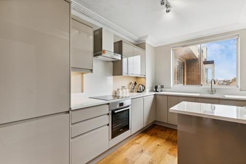 2 bedroom flat for sale, Greville House, Kinnerton Street, London