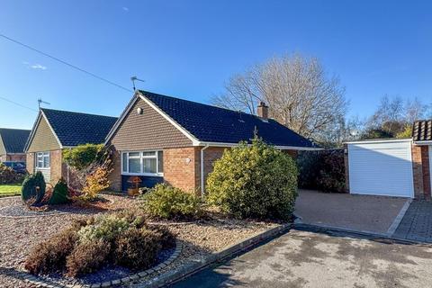 3 bedroom detached bungalow for sale, Golf Links Road, Felpham