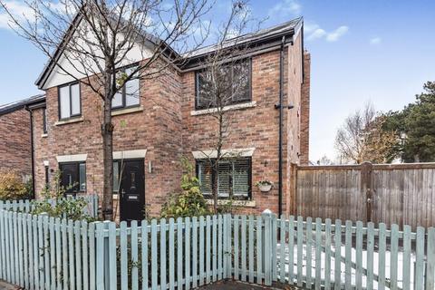 4 bedroom semi-detached house for sale, London Road South, Poynton