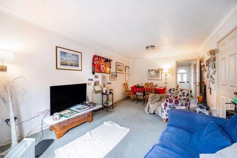 2b Cunningham Close, Tunbridge Wells, TN4 9EH