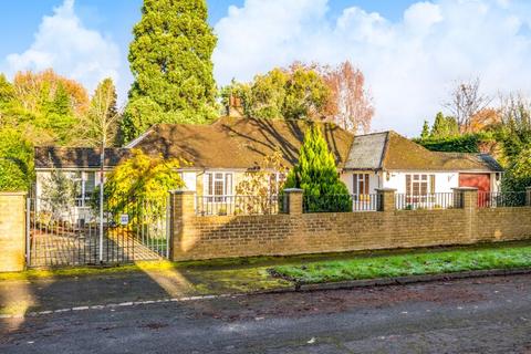 3 bedroom detached bungalow for sale, Newton Road, West Purley