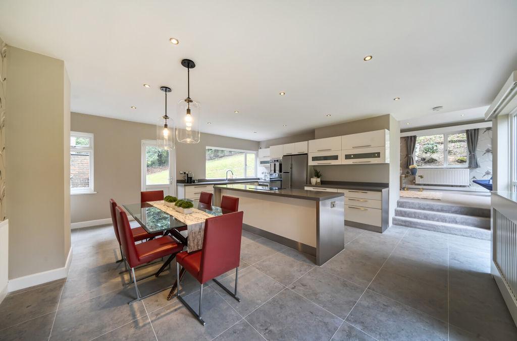 House in London, Purley - View 4