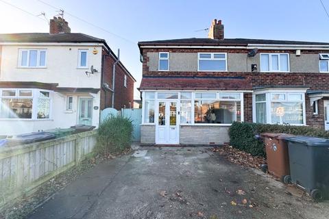 3 bedroom semi-detached house for sale, CHELMSFORD AVENUE, GRIMSBY