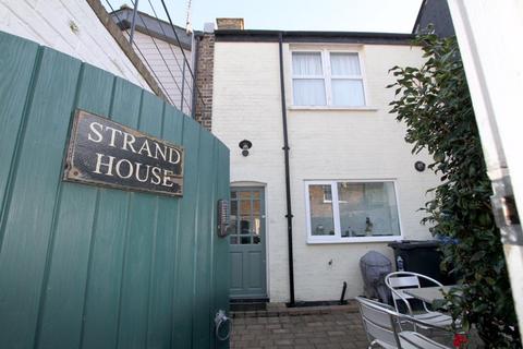 2 bedroom terraced house for sale, Walmer