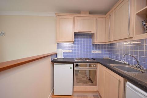 1 bedroom apartment to rent, St. Columb TR9