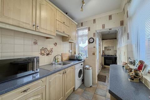 3 bedroom semi-detached house for sale, Harrowby Road, Wolverhampton