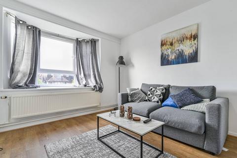 1 bedroom flat for sale, Springfield, Upper Clapton, London, E5