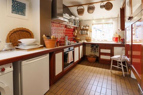 Ragstone Cottage Meadow Close, Bridge, Canterbury, CT4 5AT