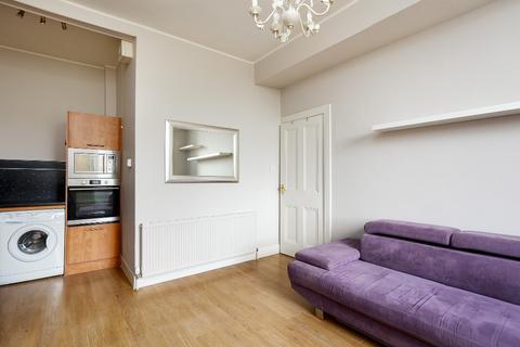 1 bedroom flat to rent, Albert Street, Edinburgh EH7