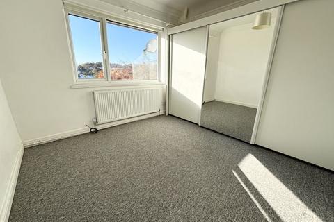 3 Cotman Close, Birmingham, B43 7HR