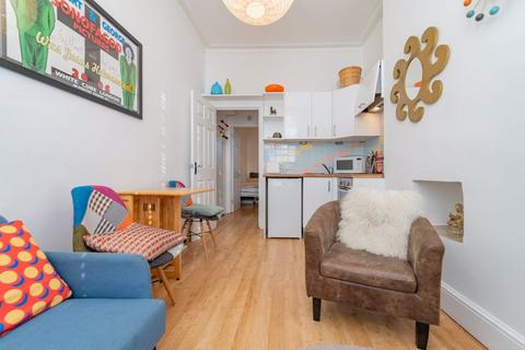 1 bedroom apartment for sale, Coomassie Road, Maida Vale, London