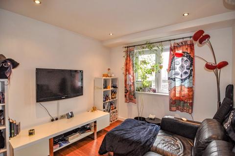 2 bedroom apartment to rent, Taurus House, Bristol, BS2