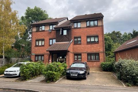 2 bedroom property for sale, Century Court , Pavilion Way, Edgware HA8