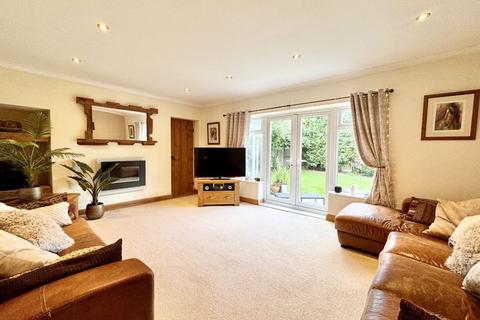 4 bedroom detached house for sale, Four Oaks Common Road, Four Oaks, Sutton Coldfield, B74 4NW