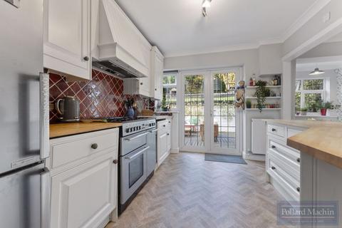 3 bedroom semi-detached house for sale, Hyde Road, Sanderstead