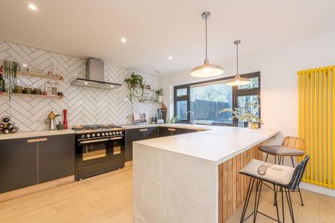 undefined, Fairfield Close, Chichester