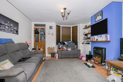 2 bedroom terraced house for sale, High Street, Langley SL3 8JP