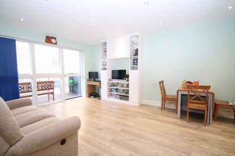 2 bedroom apartment for sale, Lyon Road, Harrow