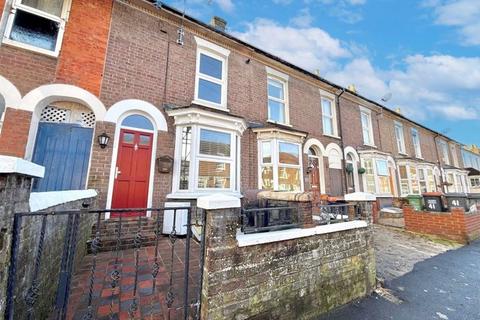 2 bedroom terraced house for sale, Victoria Street, Dunstable