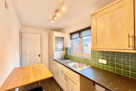 1 bedroom apartment to rent, Crescent Avenue, Grays