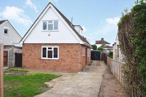 3 bedroom detached bungalow for sale, Queenborough Road, Halfway