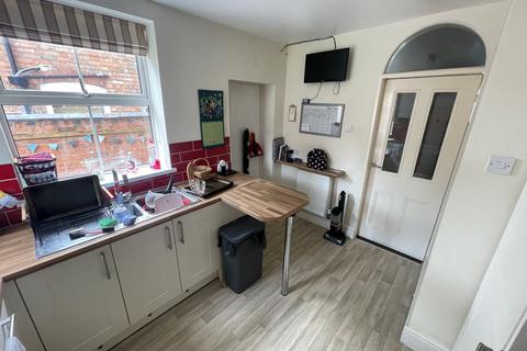 3 bedroom terraced house to rent, Sudbury Street, Derby