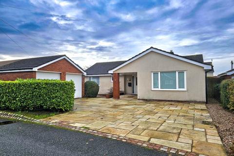 3 bedroom detached bungalow to rent, Bannistre Court, Preston PR4